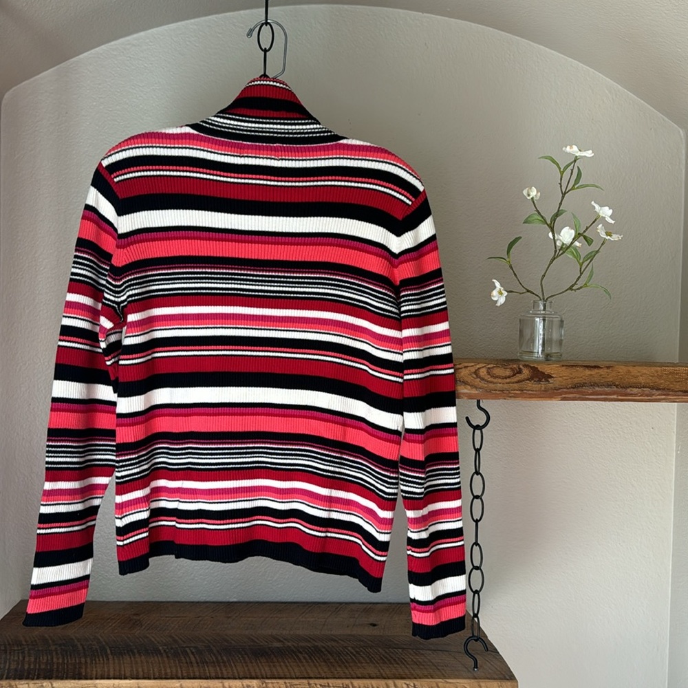 St. John’s Bay women’s ribbed turtleneck sweater, red, pink, black & white, XL - Picture 7 of 11